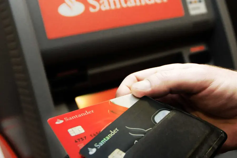 Santander 1 2 3 cartão de crédito: Saiba como pedir um sem sair de casa!